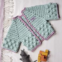 Mi proyecto del curso:  Top-down: prendas a crochet de una sola pieza. Fashion Design, Fiber Arts, DIY, Crochet, and Textile Design project by Tatiana Monsalve - 01.09.2023