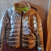 Mi proyecto del curso: Corte y confección de una cazadora bomber desde cero. Design de moda, Costura, e Modelagem e confecção projeto de Juan Rubio - 08.01.2023