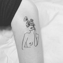 Mi proyecto del curso: Tatuaje botánico con puntillismo. Projekt z dziedziny Trad, c, jna ilustracja, Projektowanie tatuaż, R i sunek botaniczn użytkownika Aura Bravo Solano - 12.02.2023