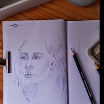 Mi proyecto del curso: Dibujo anatómico de la cabeza humana. Fine Arts, Pencil Drawing, Drawing, Portrait Drawing, Realistic Drawing, and Figure Drawing project by Yesica Anaya - 01.12.2023