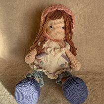 Mi proyecto del curso: Elaboración de muñecas amigurumi románticas. Arts, Crafts, To, Design, Fiber Arts, Crochet, Amigurumi, and Textile Design project by antonianova2004 - 01.14.2023