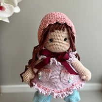 Meu projeto do curso: Amigurumi: crie bonecas com estilo romântico. Un proyecto de Artesanía, Diseño de juguetes, Tejido, Crochet, Amigurumi y Diseño textil de Meirice Pereira - 15.01.2023