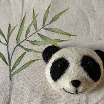 Creación oso panda. Artesanato, Design de brinquedos, Feltragem com agulha, e Design têxtil projeto de nadia_nadia - 16.01.2023