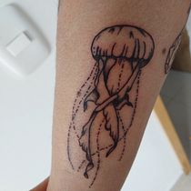 Mi proyecto del curso: Técnicas de tatuaje blackwork con línea fina. Un progetto di Design di tatuaggi di Angelica Corregidor - 17.01.2023
