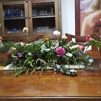 Mi proyecto del curso: Diseño y creación de composiciones florales. Un progetto di Interior design, Paesaggismo, Interior Design, DIY e Design floreale e vegetale di Tomás A - 18.01.2023