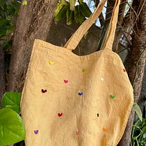 Mi proyecto del curso: Teñido textil con pigmentos naturales. Artesanato, Design de moda, DIY, Tingimento têxtil, e Design têxtil projeto de Karen Angel - 20.01.2023