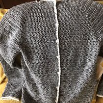 Mon projet du cours : Top-down : vêtements au crochet en une pièce. Fashion Design, Fiber Arts, DIY, Crochet, and Textile Design project by simone simone LADNER - carossino - 01.20.2023