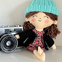 Mi proyecto del curso: Muñecos de tela: diseño, costura y creación de contenido Ein Projekt aus dem Bereich H, werk, Spielzeugdesign, Social Media, Smartphonefotografie, Produktfotografie, Nähen, Fotografie für Instagram, Nähen und Schnittmuster von ineescg - 21.01.2023