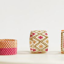 Mi proyecto del curso: Diseño de accesorios con cuentas: teje patrones elegantes. Accessor, Design, Arts, Crafts, and Fiber Arts project by juanamontanes - 01.22.2023
