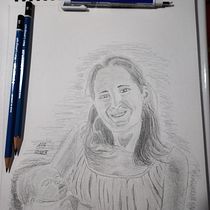 Mi proyecto del curso: Retrato realista a lápiz: captura historias y emociones. Traditional illustration, Pencil Drawing, Drawing, Portrait Drawing, and Realistic Drawing project by Ale - 01.18.2023
