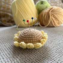Mi proyecto del curso: Amigurumis: personas tejidas a crochet. Arts, Crafts, To, Design, Fiber Arts, Crochet, Amigurumi, and Textile Design project by María Ferrera Jiménez - 01.23.2023