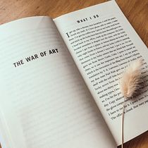 "Je raconte des livres" Mon projet du cours : Création d’un podcast : de la prise de son au mixage. Un progetto di Sound design, Marketing digitale, Comunicazione, Podcasting e Audio di orysylvie - 20.01.2023