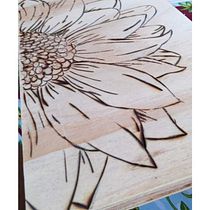 Mi proyecto del curso: Pirograbado en madera para principiantes. Traditional illustration, Arts, Crafts, and DIY project by ereboaguillon - 01.23.2023