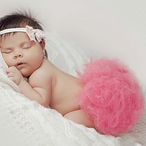 Mi proyecto del curso: Introducción a la fotografía newborn. Un projet de Photographie, Photographie de portrait, Photographie de studio, Photographie lifest, le , et Photographie intérieure de Rocio Lisondo - 27.01.2023