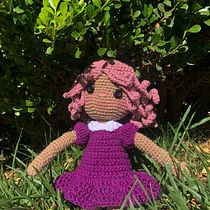 Meu projeto do curso: Amigurumi: design de roupa, cabelo e acessórios. Un proyecto de Artesanía, Diseño de juguetes, Tejido, Crochet, Amigurumi y Diseño textil de mavzin - 26.01.2023