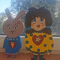 Mon projet du cours : Papier mâché pour débutants : sculptez un personnage coloré. Traditional illustration, Character Design, To, Design, Art To, s, and Creating with Kids project by Oleksandra Establet - 01.29.1980