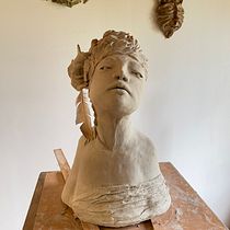 Flora; Mein Abschlussprojekt für den Kurs: Einführung in das Töpfern von figurativen Skulpturen. Artes plásticas, e Escultura projeto de S. Wasser - 29.01.2023