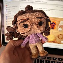 Mi proyecto del curso: Amigurumis: personas tejidas a crochet. Arts, Crafts, To, Design, Fiber Arts, Crochet, Amigurumi, and Textile Design project by MARIPAZ RODRIGUEZ - 01.30.2023