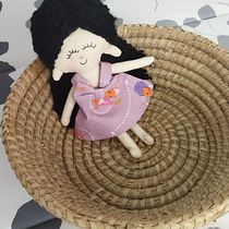 Mi muñeca feliz Ein Projekt aus dem Bereich Spielzeugdesign, Social Media, Smartphonefotografie, Produktfotografie, Nähen, Fotografie für Instagram, Nähen, Schnittmuster, H und werk von Lidia Eq - 30.01.2023