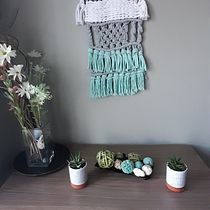 Mi proyecto del curso: Introducción al macramé: creación de un tapiz decorativo Ein Projekt aus dem Bereich Erweiterungsentwicklung, H, werk, Innendesign, Dekoration von Innenräumen, Weben, Makramee und Textildesign von Victoria Cabrera Cabrera - 31.01.2023