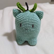 My project for course: Amigurumi: Creation of Characters through Crochet. Arts, Crafts, To, Design, Fiber Arts, Crochet, Amigurumi, and Textile Design project by Christina Sun - 02.02.2023