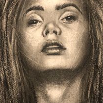 Mi proyecto del curso: Retrato artístico al carboncillo: creando atmósferas. Ilustração tradicional, Artes plásticas, Desenho, Desenho de retrato, Desenho realista, e Desenho artístico projeto de Emili Viver - 02.02.2023