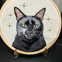 Meu projeto do curso: Retratos bordados de pet: pintura com linha. Embroider, Naturalistic Illustration, and Textile Design project by Estela Pinheiro - 02.03.2023