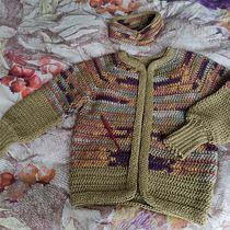 Mi proyecto del curso:  Top-down: prendas a crochet de una sola pieza. Fashion Design, Fiber Arts, DIY, Crochet, and Textile Design project by martiskas - 02.05.2023