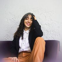 Mi proyecto del curso: Introducción al autorretrato fotográfico digital. Photograph, Photograph, Post-production, Photo Retouching, Portrait Photograph, Lifest, le Photograph, and Self-Portrait Photograph project by Andrea Vergara Ferreira - 02.06.2023