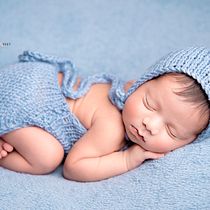 My project for course: Introduction to Newborn Photography. Un projet de Photographie, Photographie de portrait, Photographie de studio, Photographie lifest, le , et Photographie intérieure de fatemafakhrii.fh60 - 08.02.2023