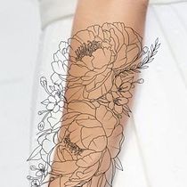 Mi proyecto del curso: Tatuaje botánico con puntillismo. Projekt z dziedziny Trad, c, jna ilustracja, Projektowanie tatuaż, R i sunek botaniczn użytkownika Elena Bernier Alonso - 07.02.2023
