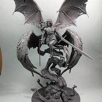 Lucifer Reborn. Un projet de Artisanat, Beaux Arts, Sculpture , et Peinture décorative de José Alberto Sanz Alberquilla - 02.11.2023