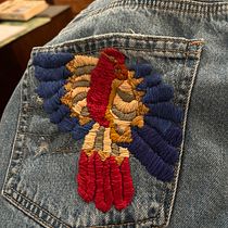 My project for course: Contemporary Embroidery With Traditional Mexican Needlework. Een project van Craft, Borduurwerk, Textiel y Textielontwerp van mellamokamila - 12.02.2023