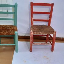 Restauración sillas y comoda de mi niñez. Un progetto di Artigianato, Design e creazione di mobili, Interior design, Falegnameria , Upc e cling di canyadellme - 13.02.2023