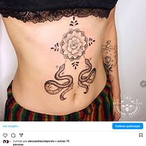 Meu projeto do curso: Tatuagem botânica com pontilhismo. Projekt z dziedziny Trad, c, jna ilustracja, Projektowanie tatuaż, R i sunek botaniczn użytkownika jqstdiniz - 22.07.2022