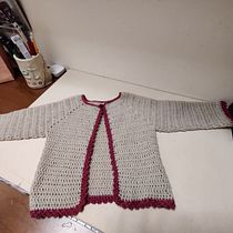 Mi proyecto del curso:  Top-down: prendas a crochet de una sola pieza. Fashion Design, Fiber Arts, DIY, Crochet, and Textile Design project by cliclu - 02.15.2023