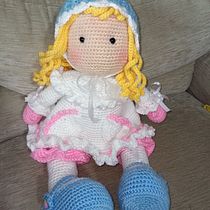 Il mio progetto del corso: Creazione di bambole amigurumi romantiche Ein Projekt aus dem Bereich H, werk, Spielzeugdesign, Weben, Crochet, Amigurumi und Textildesign von Roberta Morelli - 18.02.2023