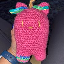 Mi proyecto del curso: Amigurumi: creación de personajes con ganchillo. Arts, Crafts, To, Design, Fiber Arts, Crochet, Amigurumi, and Textile Design project by Pri Espinoza - 02.17.2023
