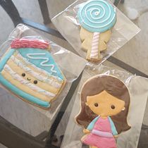 Mi proyecto del curso: Decoración de galletas con royal icing para principiantes. Design, Painting, and DIY project by jackieburgos.90 - 02.24.2023