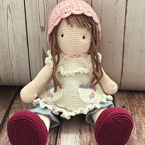 Mi proyecto del curso: Elaboración de muñecas amigurumi románticas Ein Projekt aus dem Bereich H, werk, Spielzeugdesign, Weben, Crochet, Amigurumi und Textildesign von marcelavaldebenitou - 22.02.2023