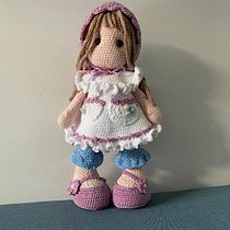 Mi proyecto del curso: Elaboración de muñecas amigurumi románticas Ein Projekt aus dem Bereich H, werk, Spielzeugdesign, Weben, Crochet, Amigurumi und Textildesign von Mileidy Ortiz - 24.02.2023