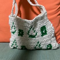 Mi proyecto del curso: Diseño de patrones en crochet: encuentra tu propio estilo. Un progetto di Design di accessori, Pattern design, Fiber Art, DIY, Uncinetto e Textile Design di Aurea Cartagena - 24.02.2023