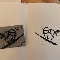 My project for course: Contemporary Printmaking with Linoleum. Un progetto di Illustrazione tradizionale, Artigianato, Belle arti, Stampa e Illustrazione con inchiostro di Alien Bubu - 27.02.2023