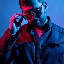 Mein Abschlussprojekt für den Kurs: Einführung in die fotografische Beleuchtung mit Handblitz. Un projet de Photographie, Éclairage photographique, Photographie de studio , et Photographie numérique de Alexander Slowik - 08.02.2023
