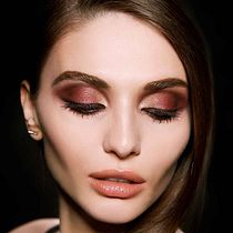 Mi proyecto del curso: Introducción a las técnicas profesionales de maquillaje . Projekt z dziedziny Kino, film i telewizja,  Manager art, st, czn, Projektowanie mod i  Fotografia mod użytkownika diego_553033 - 28.02.2023