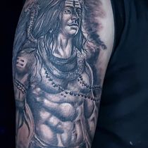 My project for course: Color Techniques for Tattoos. Un progetto di Illustrazione tradizionale, Disegno, Illustrazione digitale, Design di tatuaggi e Disegno digitale di 99qb44jb59 - 02.03.2023