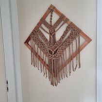 Meu projeto do curso: Introdução à tapeçaria em macramê. Un progetto di Design di accessori, Artigianato, Fiber Art, Macramè e Textile Design di Thyrza Wolk - 04.03.2023