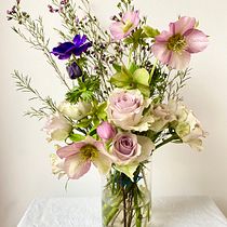 Mein Abschlussprojekt für den Kurs: Saisonales Blumendesign für Anfänger. Design de interiores, Paisagismo, Decoração de interiores, DIY, e Design floral e vegetal projeto de dan_zhang - 04.03.2023