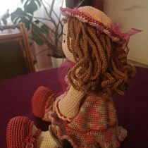Mój projekt z kursu: Lalki amigurumi w stylu romantycznym Ein Projekt aus dem Bereich H, werk, Spielzeugdesign, Weben, Crochet, Amigurumi und Textildesign von ewadrzymulska - 05.03.2023