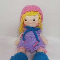 Mi proyecto del curso: Elaboración de muñecas amigurumi románticas Ein Projekt aus dem Bereich H, werk, Spielzeugdesign, Weben, Crochet, Amigurumi und Textildesign von Katerine Arrauth Ochoa - 05.03.2023
